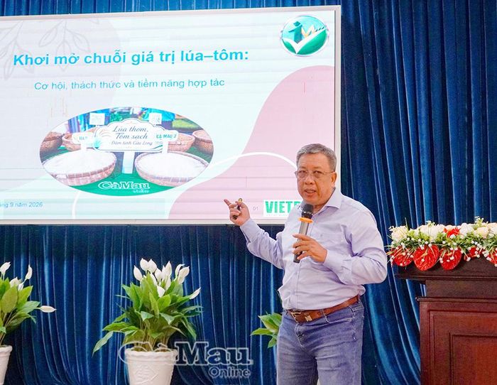 Ông Lê Thanh Tùng, Chủ tịch Hiệp hội Ngành hàng Lúa gạo Việt Nam, chia sẻ tại hội thảo.