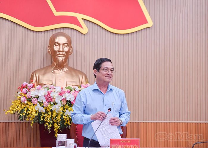 Phó Chủ tịch UBND tỉnh Huỳnh Chí Nguyện nhấn mạnh vai trò quan trọng của giải ngân vốn đầu tư công đối với tăng trưởng cả năm.