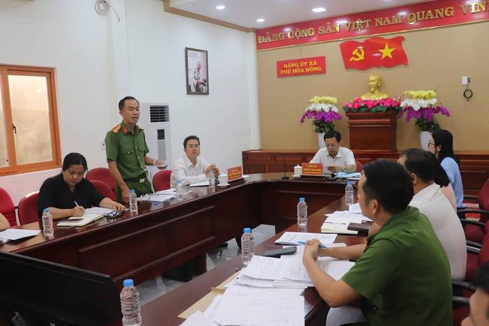 Ban Chỉ huy Công an xã Phú Hòa Đông tham mưu cho Đảng ủy, UBND xã kế hoạch công tác đấu tranh phòng, chống ma túy trên địa bàn