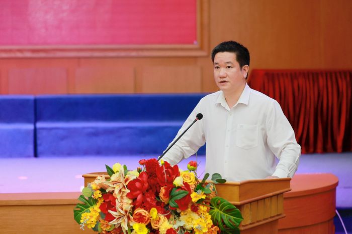 Bí thư Đảng ủy, Chủ tịch HĐND phường Thanh Xuân Nguyễn Huy Cường phát biểu kết luận hội nghị. Ảnh: Tùng Lâm