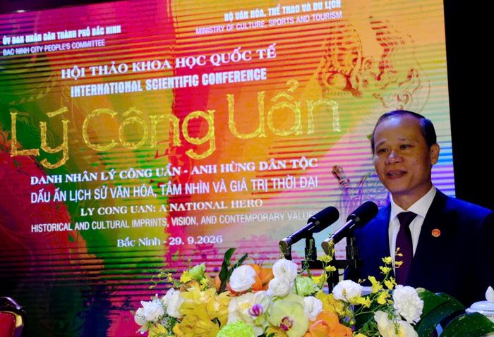 Phó Chủ tịch Thường trực UBND thành phố Bắc Ninh Mai Sơn phát biểu. Ảnh: Ban tổ chức