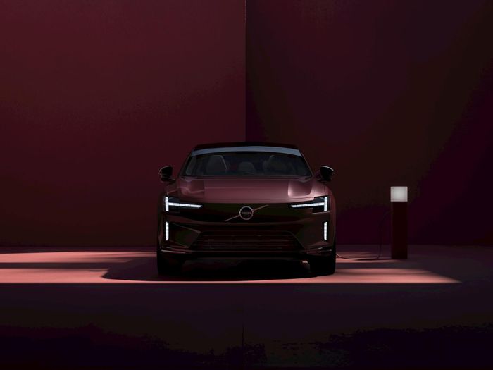"Mặt tiền" của sedan thuần điện ES90 mà Volvo sắp mang về Việt Nam. Ảnh: PV