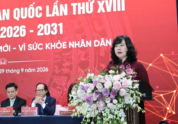 Bộ trưởng Bộ Y tế Đào Hồng Lan phát biểu. Ảnh: Trần Minh