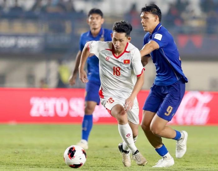 Thua ĐT Thái Lan, ĐT Việt Nam không thể vào trận Chung kết mà chỉ có thể đá trận tranh hạng Ba. Ảnh: TPO.