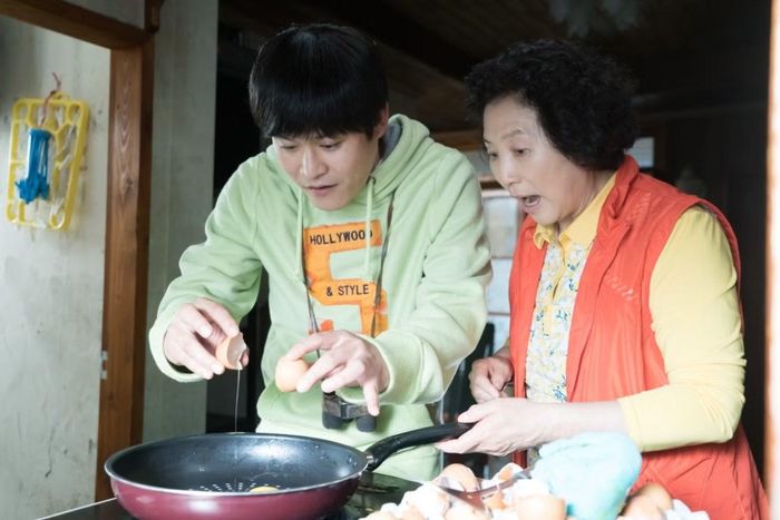 Ảnh minh họa: Phim Ngày Không Còn Mẹ (2017).