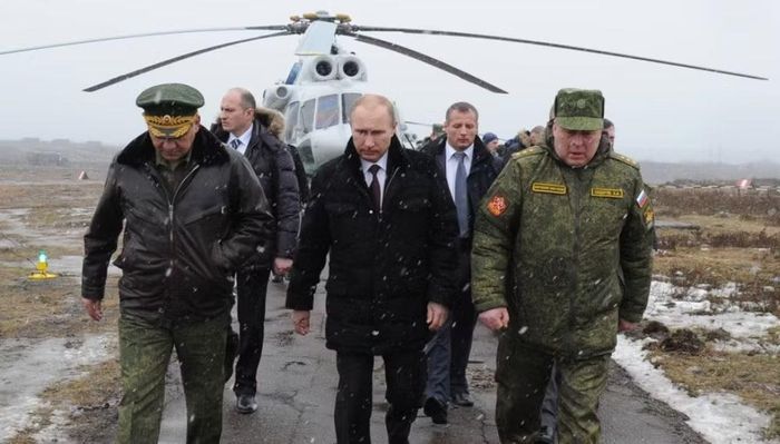 Reuters dẫn lời ông Zelensky cho biết, đây là thông tin mới do phía Ukraine công bố; những con số này chưa được Moscow xác nhận.