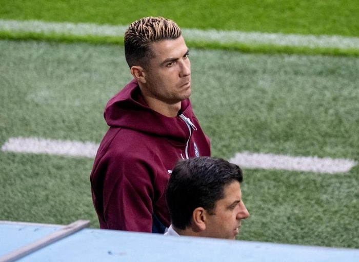  Bồ Đào Nha không cần loại Ronaldo để bước tiếp, cũng không cần xây dựng mọi kế hoạch quanh anh. 