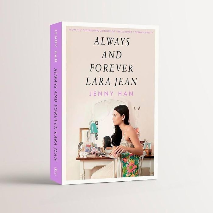  Always and Forever, Lara Jean (To All the Boys I Loved Before #3) của Jenny Han. Đây là bộ truyện ăn khách và đã được chuyển thể trên Netflix. Trong khi chất lượng của 2 cuốn sách đầu, To All the Boys I've Loved Before và P.S. I Still Love You được đánh giá tích cực, thì nhà phê bình Cassie Brooks cho rằng cuốn số 3 Always and Forever có cốt truyện nhạt nhẽo, cách giải quyết vấn đề không phù hợp với tính cách nhân vật và tình tiết dường như được cố tình tạo ra chỉ để kéo dài loạt truyện thành bộ 3 tác phẩm. 