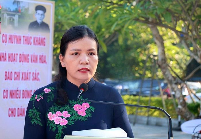 Phó Chủ tịch Thường trực UBND tỉnh Y Ngọc ôn lại cuộc đời, sự nghiệp và những cống hiến của cụ Huỳnh Thúc Kháng