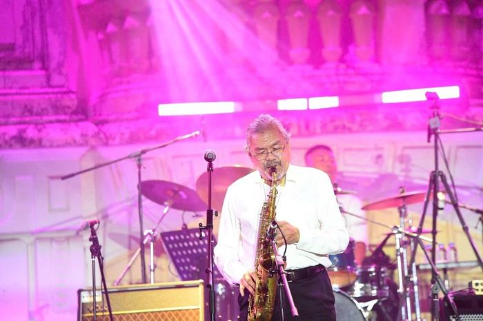 NSƯT Quyền Văn Minh là một trong những người tiên phong theo đuổi việc xây dựng một ngôn ngữ Jazz Việt