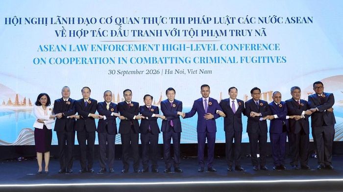 Bộ trưởng Lương Tam Quang với Trưởng đoàn các nước ASEAN tại Hội nghị