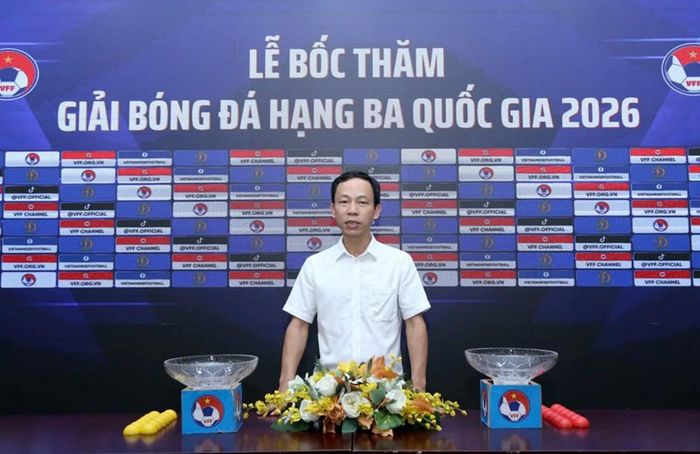 Ông Nguyễn Minh Châu - Phó Tổng Thư ký LĐBĐ Việt Nam, Trưởng Ban Tổ chức giải phát biểu tại buổi lễ