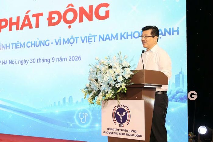 Ông Vũ Mạnh Cường, Giám đốc Trung tâm Truyền thông-Giáo dục sức khỏe Trung ương, Trưởng Ban tổ chức phát biểu.
