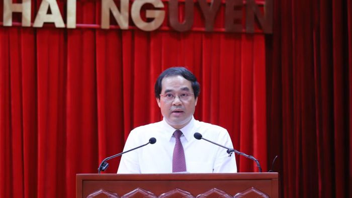 Bí thư Tỉnh ủy Thái Nguyên Trịnh Xuân Trường phát biểu khai mạc hội thảo. (Ảnh: TUẤN SƠN)