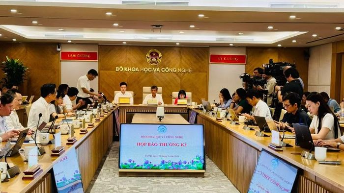 Bộ Khoa học và Công nghệ tổ chức Họp báo thường kỳ tháng 9/2026. (Ảnh: BÍCH LIÊN)