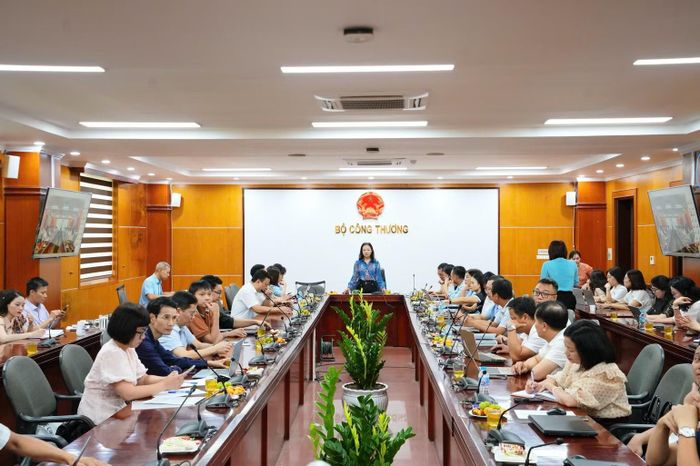 Quang cảnh Hội nghị tập huấn hướng dẫn sử dụng Hệ thống quản lý trực tuyến nhiệm vụ khoa học, công nghệ và đổi mới sáng tạo do Cục Khoa học, Công nghệ và Chuyển đổi số phối hợp Quỹ NAFOSTED tổ chức. (Ảnh: Trần Hải)