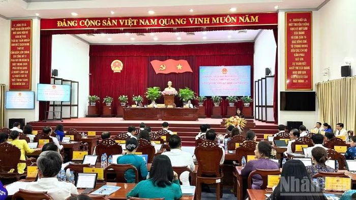 Quang cảnh kỳ họp. (Ảnh: VĂN ÚT)