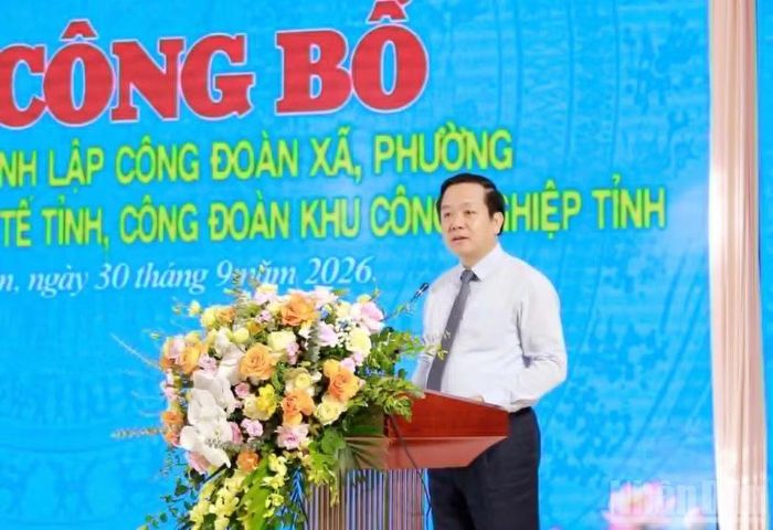 Bí thư Tỉnh ủy Hưng Yên Phạm Quang Ngọc phát biểu chỉ đạo tại hội nghị. (Ảnh: MAI TÚ)