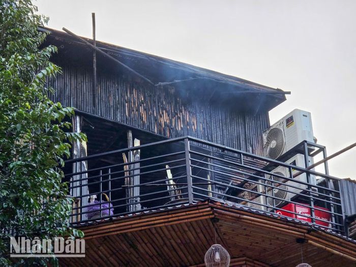  Toàn bộ diện tích khoảng hơn 20m2 tại tầng 3 bị ảnh hưởng. (Ảnh: MINH DUY) 