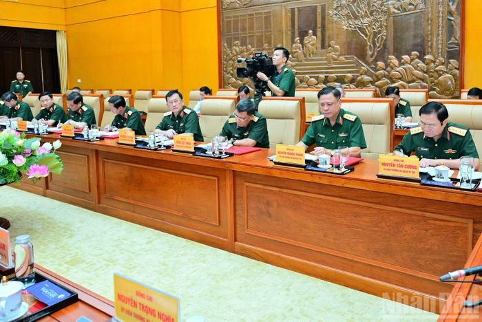 Các đại biểu dự hội nghị.