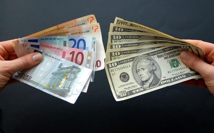 Đồng USD tăng lên mức cao nhất trong 16 tháng. Ảnh minh họa: Shutterstock