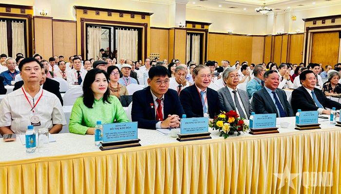 Các đại biểu tham dự đại hội.