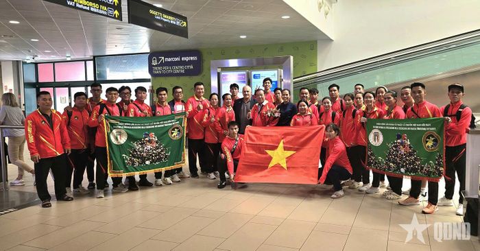Các thành viên Đoàn võ cổ truyền Việt Nam có mặt tại Italy. Ảnh: CHIÊN NGUYỄN  