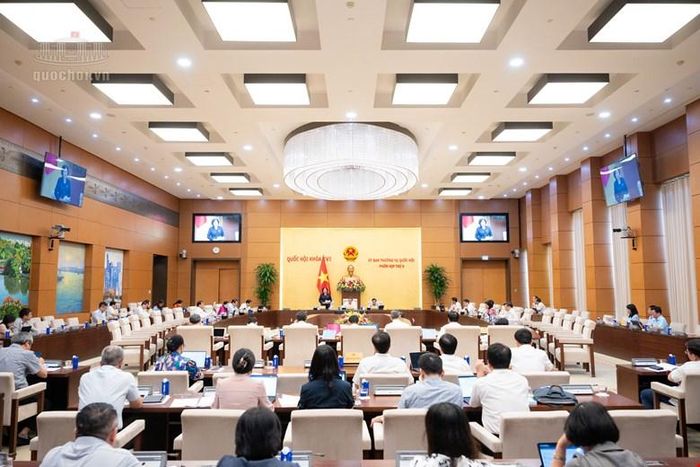  Phiên họp bế mạc của Ủy ban Thường vụ Quốc hội. Ảnh: Quochoi.vn 