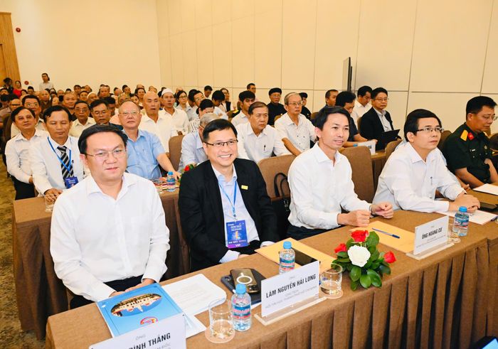 Các đại biểu tham dự hội thảo. Ảnh: VIỆT DŨNG