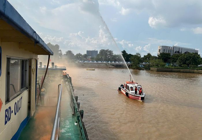  Nguyên nhân giả định do chập hệ thống điện, gây cháy nổ hỗn hợp hơi xăng dầu 