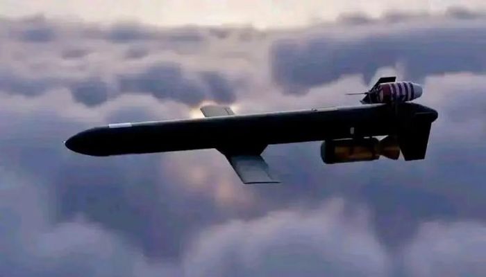 Ukraine coi UAV tấn công Geran-5 là một tên lửa hành trình do thiết kế của nó, và người ta tin rằng thiết kế ban đầu, với động cơ đặt trong một khoang riêng biệt trên đuôi sau UAV, tương tự như bom bay V-1 của Đức, đã được áp dụng để đẩy nhanh quá trình phát triển phiên bản đầu tiên.