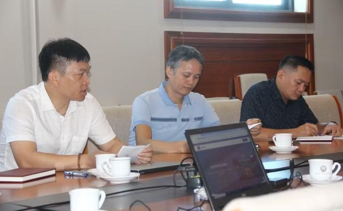 Đại diện Ban tổ chức họp triển khai Kế hoạch tổ chức Cuộc thi trực tuyến ‘Học Bác-Hiểu Đảng-Phát triển giáo dục-Làm chủ khoa học công nghệ’.