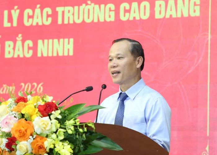 Ông Mai Sơn, Phó Chủ tịch Thường trực UBND TP Bắc Ninh phát biểu chỉ đạo về sắp xếp cơ sở giáo dục nghề nghiệp.