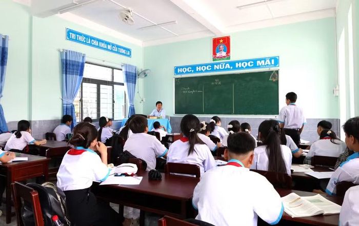 Một tiết học tại Trường THCS Vương Hữu Nhơn.