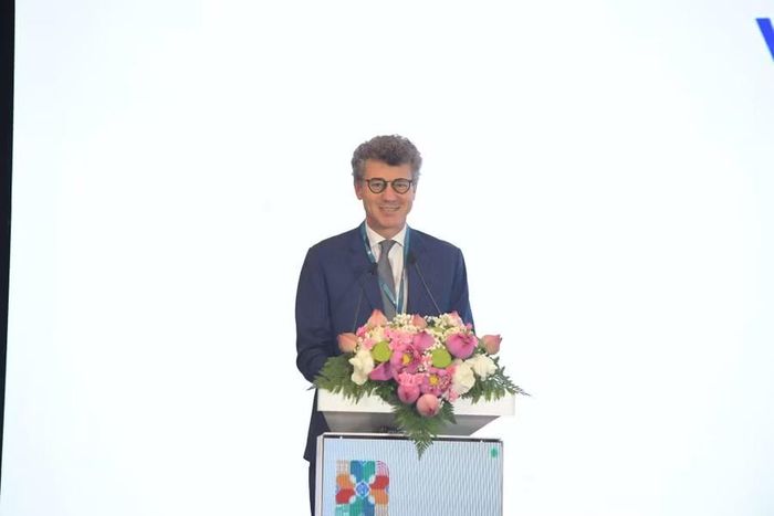 Ông Jonathan Baker, Trưởng Đại diện UNESCO tại Việt Nam phát biểu tại phiên Bế mạc.