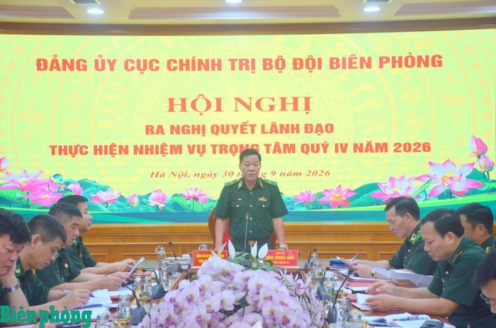 Thiếu tướng Văn Ngọc Quế phát biểu kết luận hội nghị. Ảnh: TK