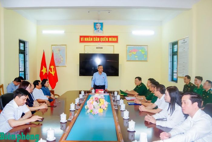 Đồng chí Lê Đức Thái phát biểu tại buổi làm việc với Đồn Biên phòng Bát Mọt. Ảnh: Hải Chuyền