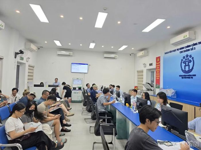 Đề án không chỉ mang lại sự thuận tiện về thủ tục mà còn giải bài toán kinh tế - xã hội bằng những con số tiết kiệm cụ thể. Ảnh: H. Đương