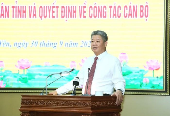 Chủ tịch UBND tỉnh Nguyễn Mạnh Quyền phát biểu chỉ đạo tại hội nghị. Ảnh: hungyen.gov.vn