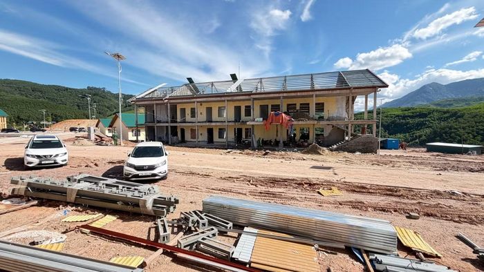 Bí thư Tỉnh uỷ Vương Quốc Tuấn yêu cầu cần xem xét kỹ nguyên nhân để công trình chậm tiến độ.