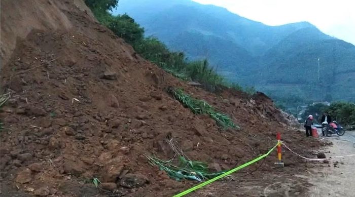 Hiện trường vụ sạt lở
