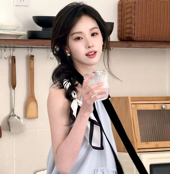 Cô khiến các ngôi sao đóng nữ chính phải dè chừng.