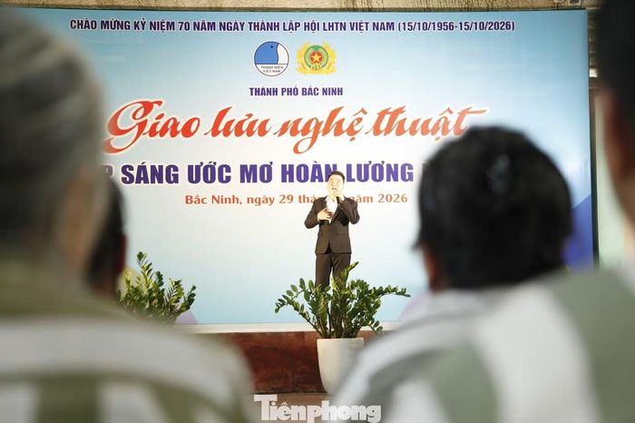  Đây là các hoạt động của Hội LHTN thành phố Bắc Ninh nhằm giáo dục cải tạo phạm nhân﻿ trong độ tuổi thanh niên và giúp đỡ họ tái hòa nhập﻿ cộng đồng. 