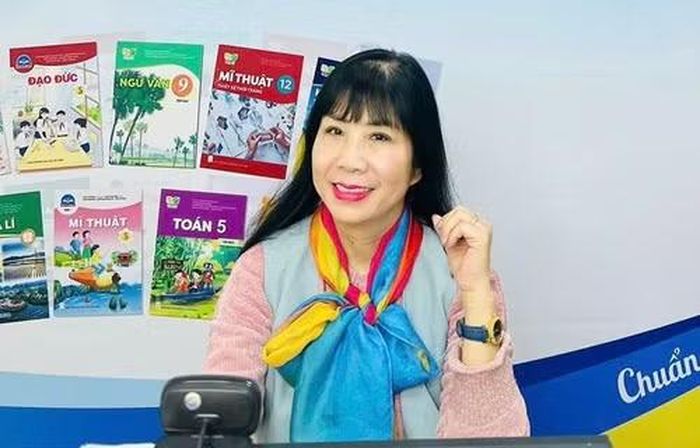 PGS.TS Đinh Thị Kim Thoa, Tổng chủ biên chương trình Giáo dục Trải nghiệm và Trải nghiệm - hướng nghiệp, Chương trình GDPT 2018.