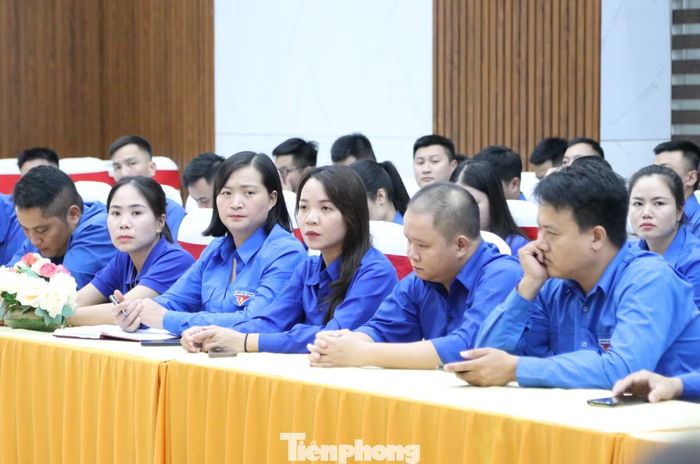 Các đại biểu, đoàn viên thanh niên tham dự Hội nghị.
