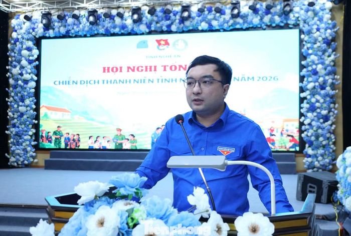 Bí thư Tỉnh Đoàn Nghệ An Hồ Phúc Hải phát biểu tại Hội nghị.