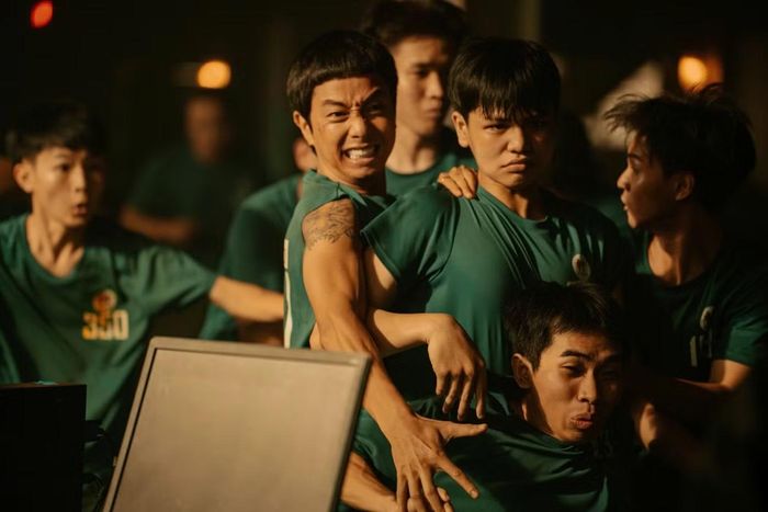Trại buôn người đạt 147 tỷ đồng sau 5 ngày phát hành.