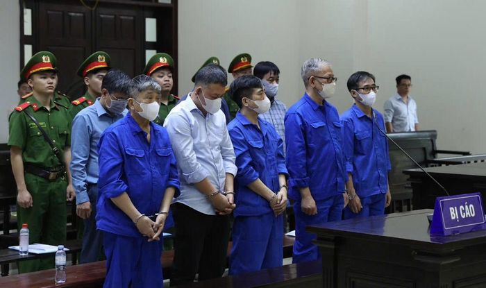 Các bị cáo tại tòa. Ảnh: Phạm Hải