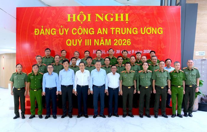 Tổng Bí thư, Chủ tịch nước Tô Lâm cùng các đại biểu dự Hội nghị. Ảnh: Bộ Công an