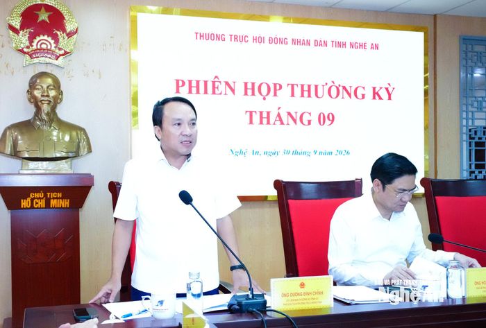 Phó Chủ tịch Thường trực HĐND tỉnh Dương Đình Chỉnh phát biểu nêu 3 nhóm nhiệm vụ trọng tâm trong tháng 10/2026. Ảnh: Mai Hoa